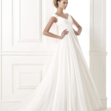 Wedding dress from the FASHION collection by Pronovias a-silhouette