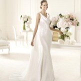 Wedding dress fitting from the collection of MANUEL MOTA by Pronovias