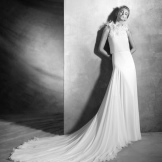 Wedding dress with voluminous elements