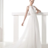 Wedding dress by Pronovias from the FASHION collection