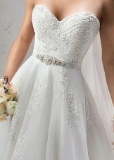 Embroidery on tulle wedding dress