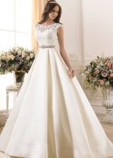 Esküvői ruha a kollekcióból Idylly a Naviblue Bridal