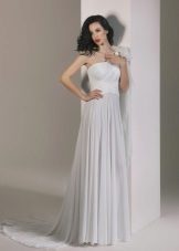 Wedding dress in the Greek style