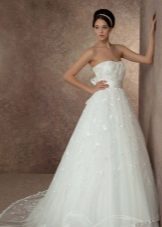 A magnificent wedding dress from the Magic Dreams collection from gabbiano