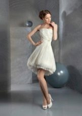 Wedding dress short from the collection Secret desires from gabbiano