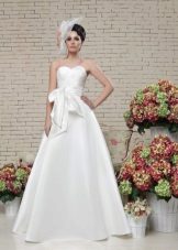 A-silhouette wedding dress from the Love & Lacky collection