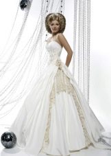 Wedding dress from the Courage collection