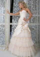 Wedding dress from the collection Femme Fatale with a full skirt