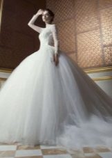 Magnificent closed wedding dress