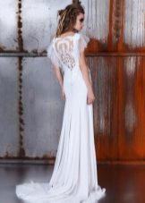 Elegant backless wedding dress with train