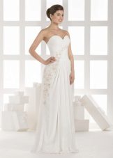 Wedding dress with drapery