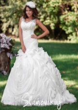 Mermaid wedding dress with a full skirt