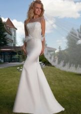 Wedding dress from Oksana Mukha with basky feathers