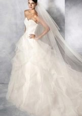 Wedding dress from White One magnificent