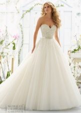 Wedding dress magnificent