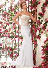 Wedding dress from the brand Mori Lee with a corset