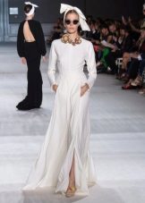 Wedding dress from Giambattista Valli with sleeves