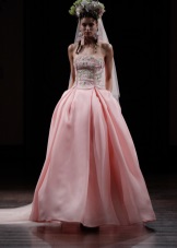 Wedding dress from Naeem Khan magnificent