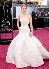 Wedding dress from Dior on the red carpet