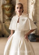 Cape to the wedding dress from Tatiana Kaplun