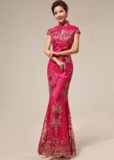 Long pink dress in Chinese style