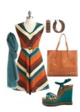 Striped color dress, jewelry and accessories for women of the color type Autumn