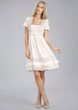 Linen dress with lace stitching