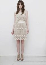 Linen dress with lace trim