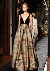 Baroque floor-length dress