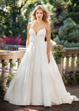 Long wedding dress with a high waist