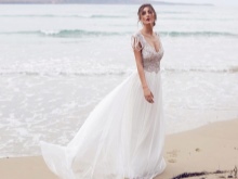 Wedding dress from Anna Campbell 2016 with decor on the bodice