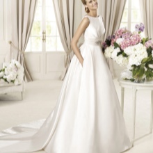 Wedding dress from Pronovias satin