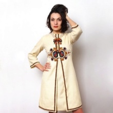 Linen dress with embroidery