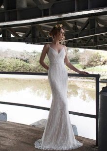 wedding dress with thin straps