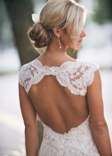 Open back lace wedding dress