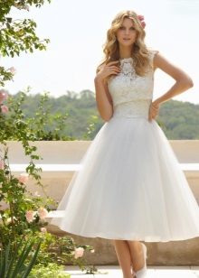 Magnificent wedding dress midi