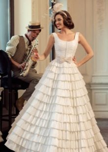 Wedding dress in vintage style from Tatyana Kaplun