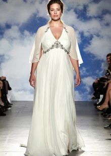 Empire wedding dress for brides with an apple