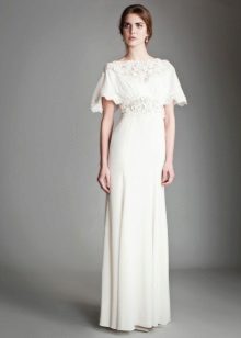 Wedding dress with sleeves for pear figure