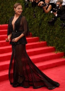 Esti ruha Beyonce a Givenshi 2014-től