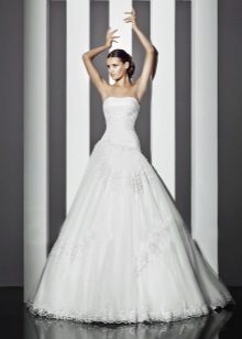 Magnificent wedding dress from Cupid Bridal