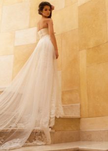 Wedding dress with train from the collection of Crystal Desing 2014