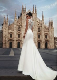 Wedding dress with train from the collection of Milano 2015