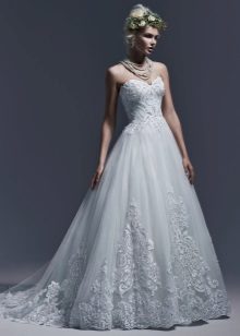 Wedding dress in the style of a princess with lace