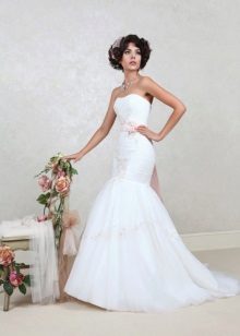 Mermaid wedding dress from the collection of flower extravaganza