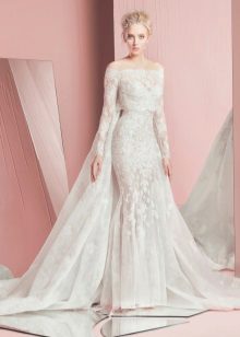 Wedding dress 2016 from Zuhair Murad with a train and a bolero