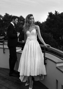 Short wedding dress