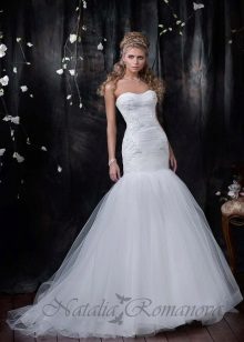 Wedding dress from the EUROPE COLLECTION collection fish