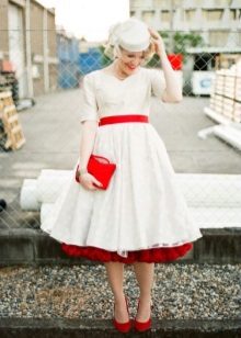 Wedding dress in retro style