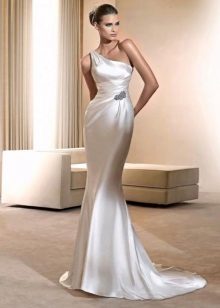 One shoulder wedding dress